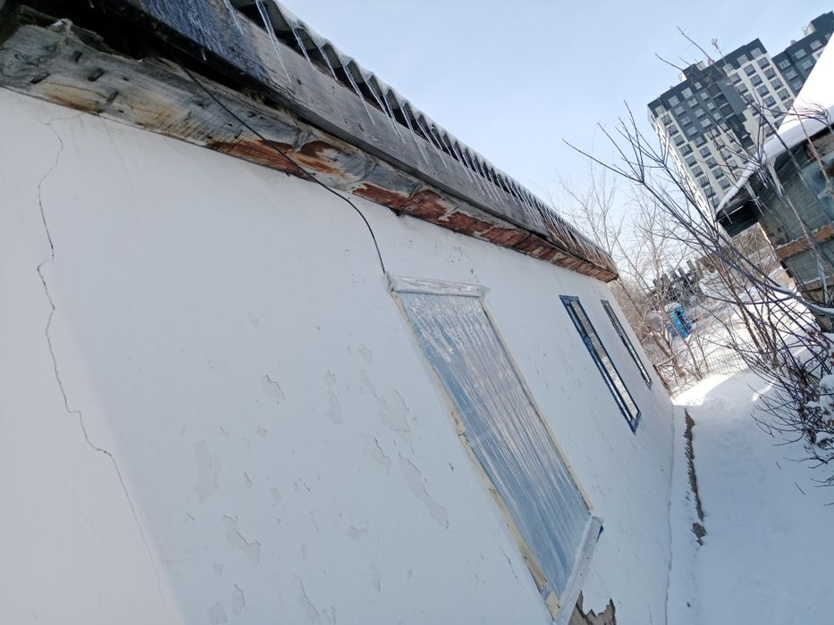 Продам дом под материалы