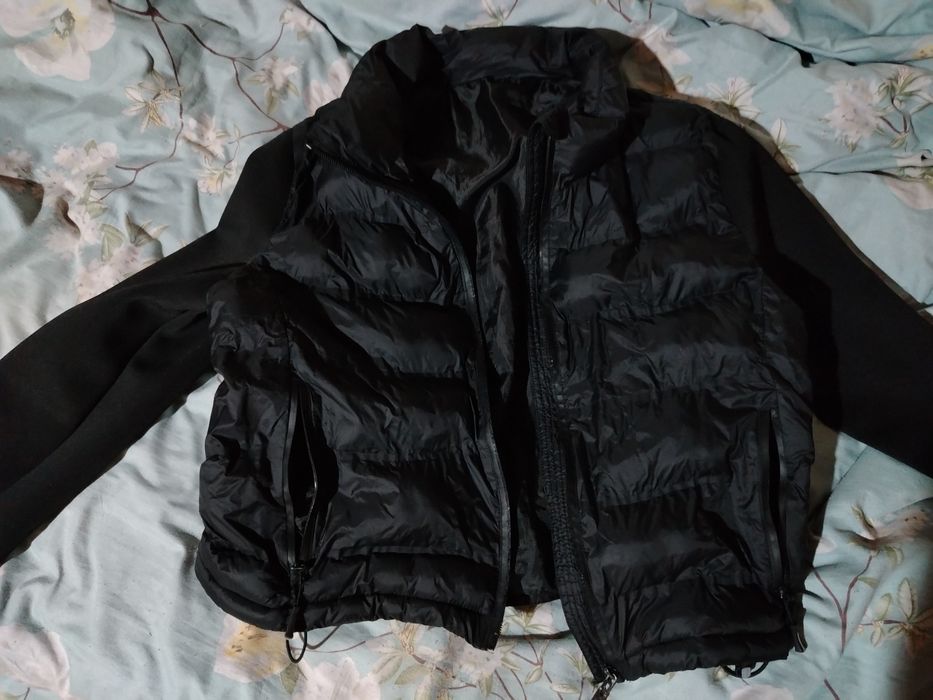 Куртка безрукавка сатылады