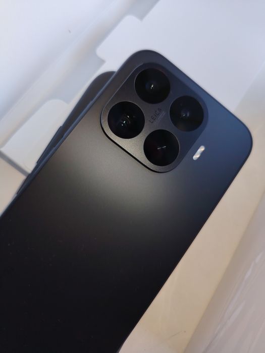 Продам Xiaomi 17T