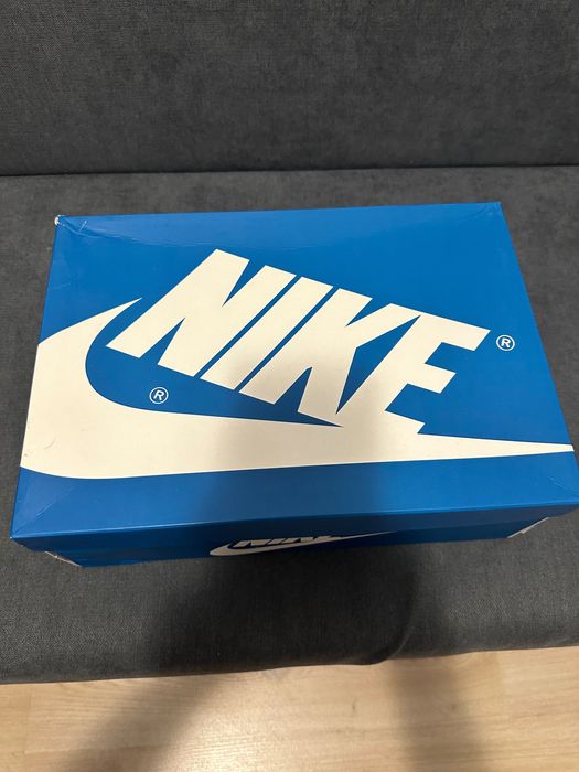 JORDAN
x Travis Scott Air Jordan 1 High SP "Fragment"