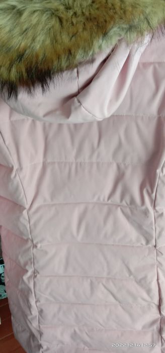 Продается новая женская куртка