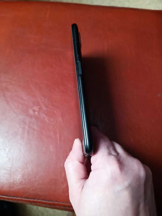 ПродовамHuawei p40 lite