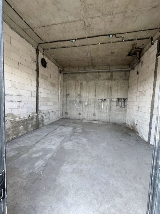 Продаётся Нежилое Помещение 37кв.м ул.Махтумкули Яшнабадский район