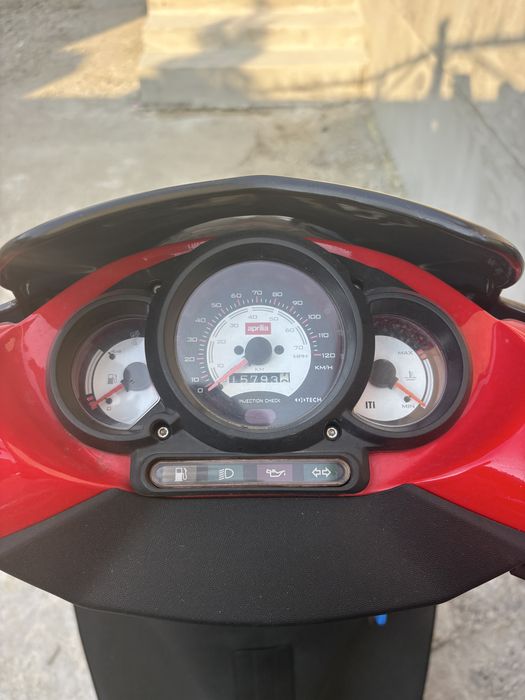 Scuter Aprilia SR 50