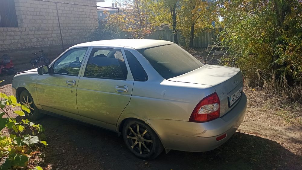 Срочно продам приора 2010