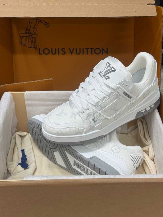 Adidasi Louis Vuitton Calitate Premium