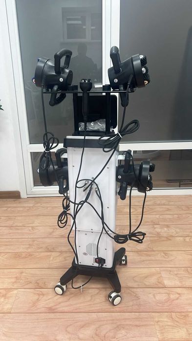 Массажный аппарат для коррекции фигуры