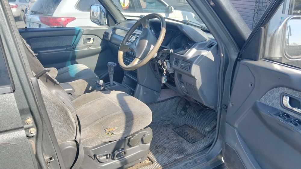 Продам Паджеро2 на полном ходу.