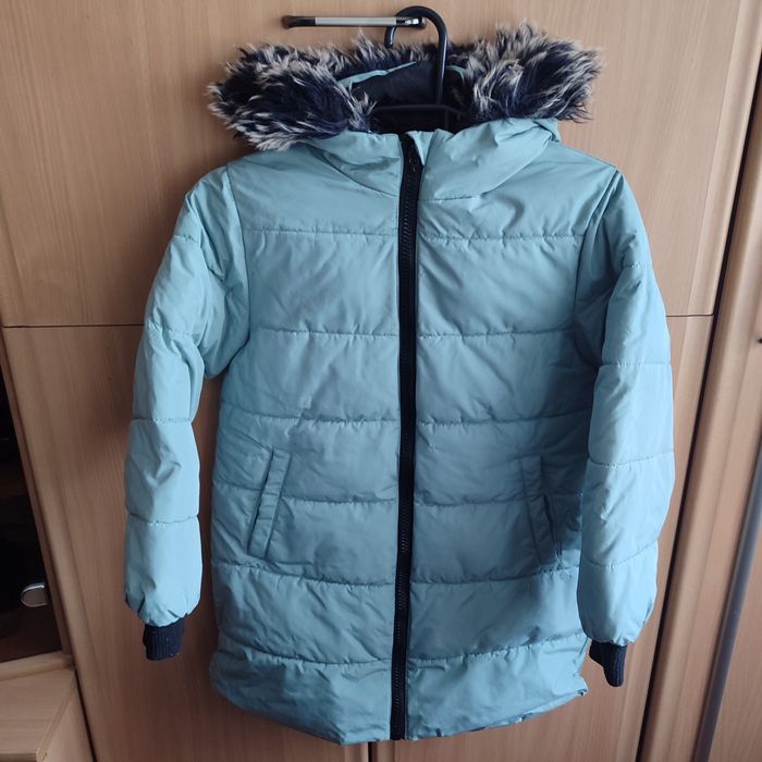Продам осенние куртки