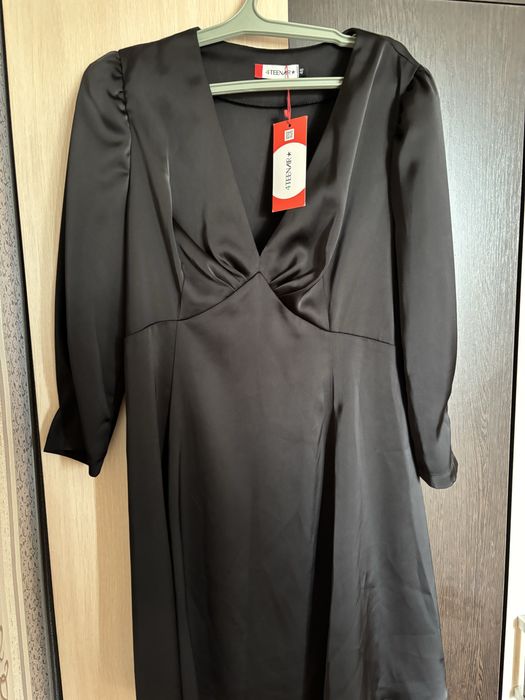 Продам Два платья