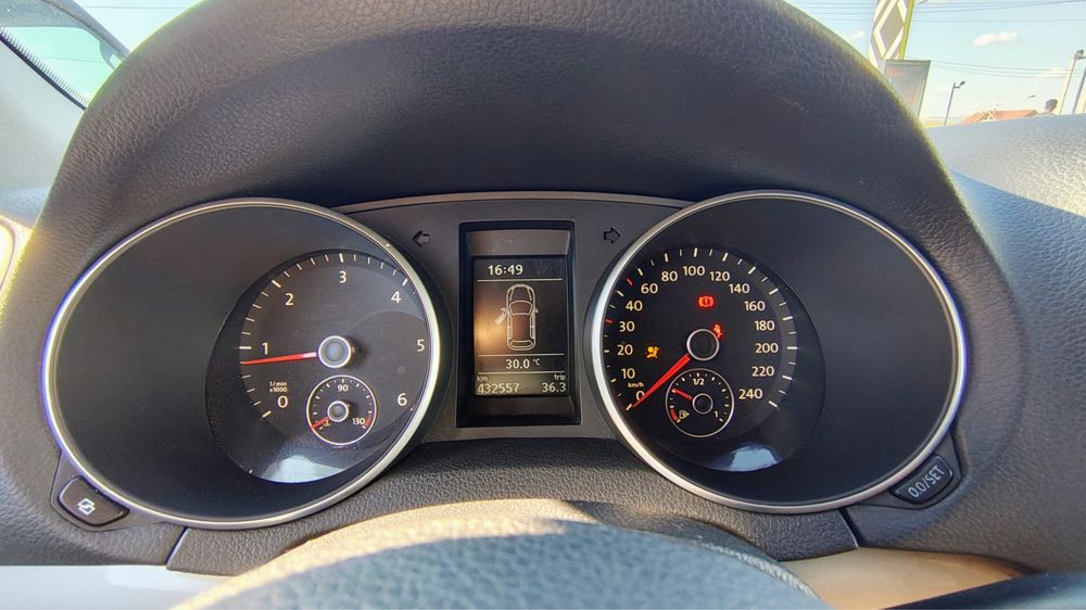 VW Golf 6 Variant 1.6 TDI 105 CP | Euro 5 | Break | 2011