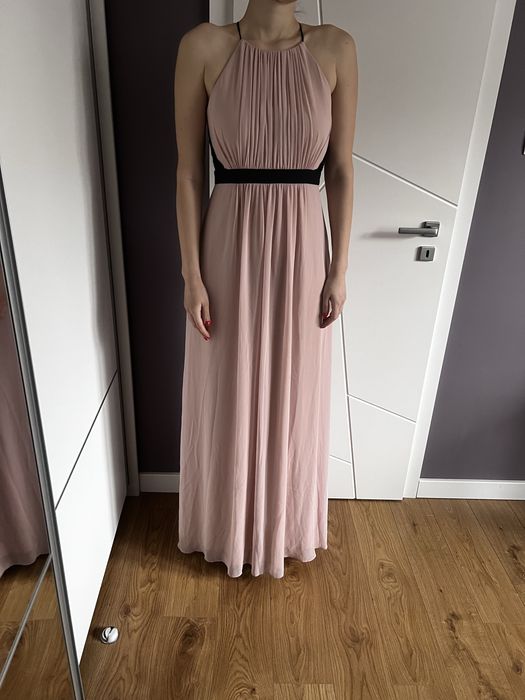 Официална рокля в цвят пепел от рози