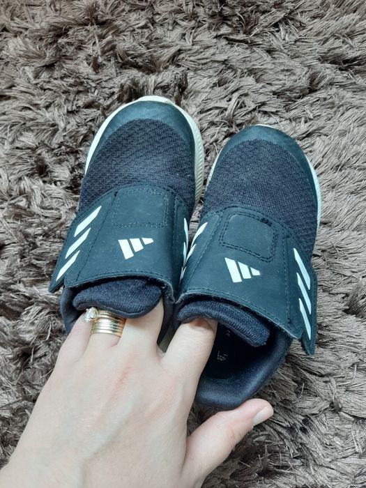 Adidasi Adidas nr 25