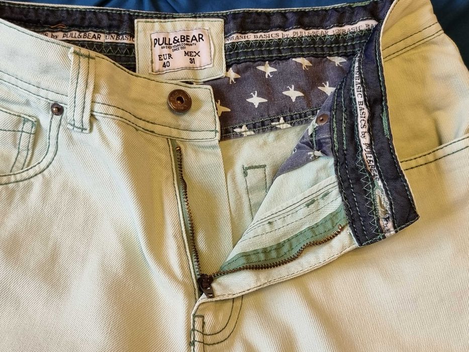 Blugi scurti barbati, Pull&Bear, marimea M