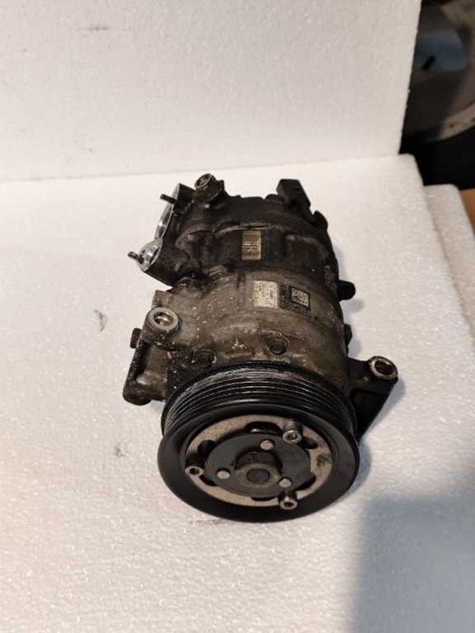 Compresor clima 5Q0816803D Skoda Octavia 3 facelift 2016-2020