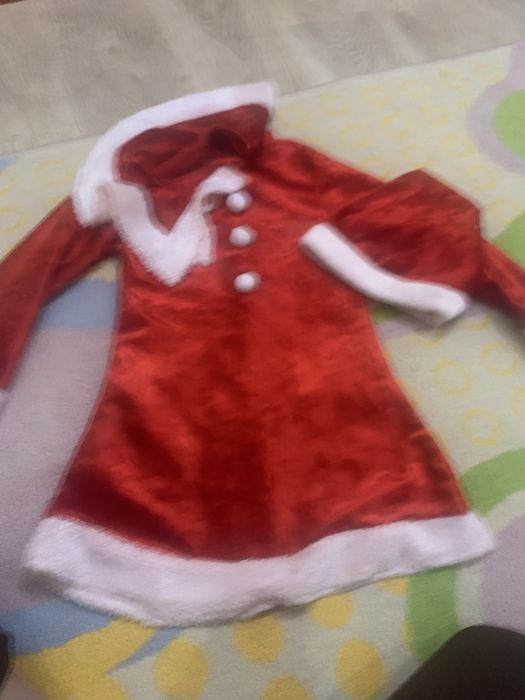 Сантаның көйлегі сатылады
