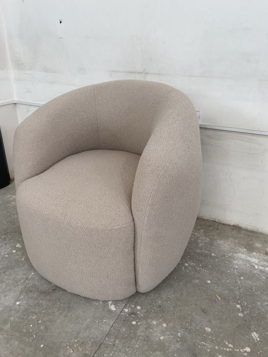 Кресло ткань букле удобная