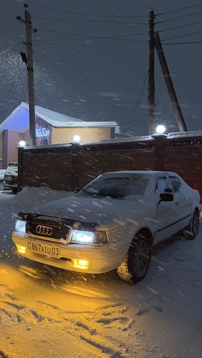 Продам-ауди б4 в хорошем состояний