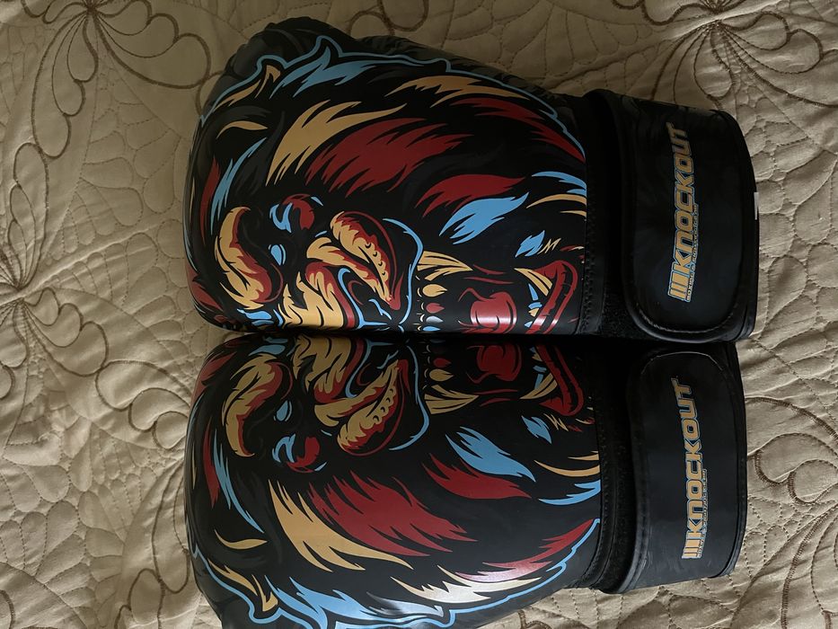 Manusi Box Knockout 16oz