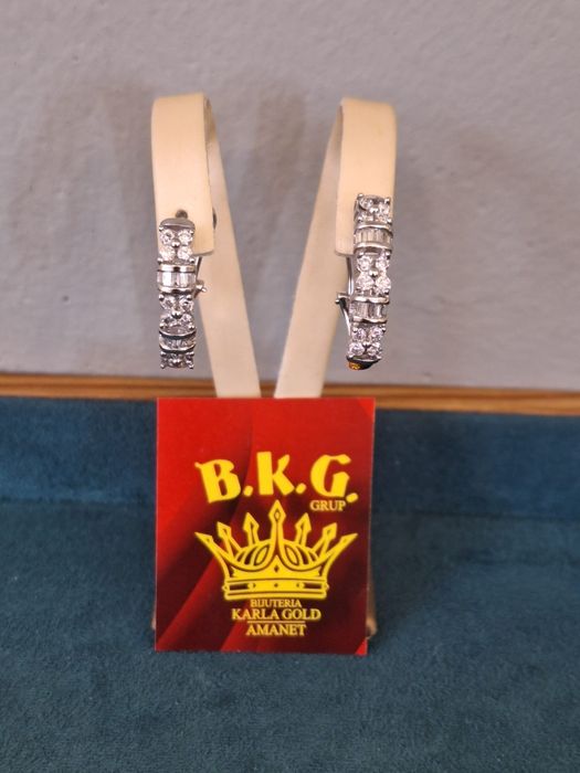 Cercei cu pietre prețioase din aur de 14K Amanet BKG