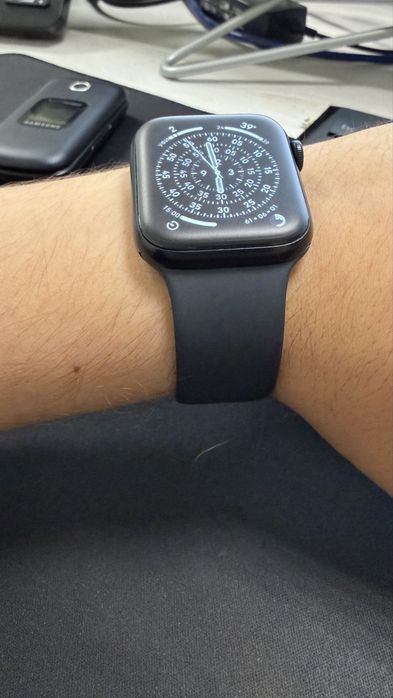 Apple Watch SE 2 44mm 32гб