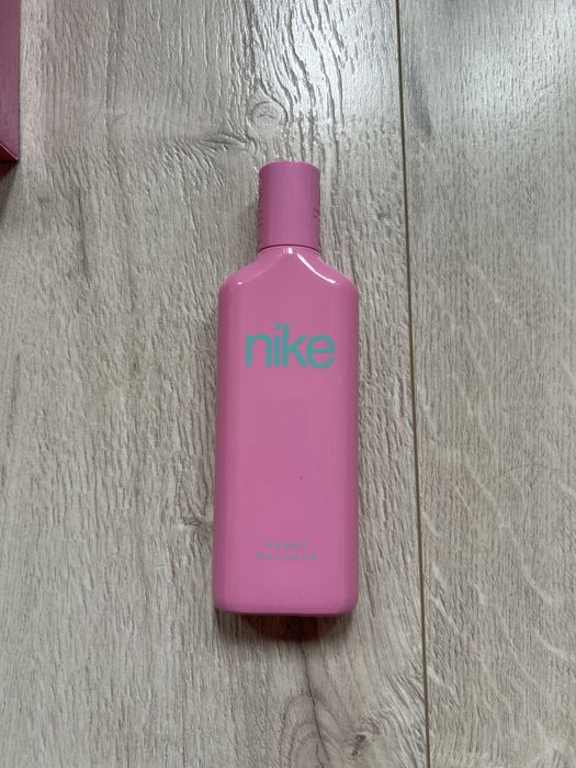 Парфюм sweet blossom nike