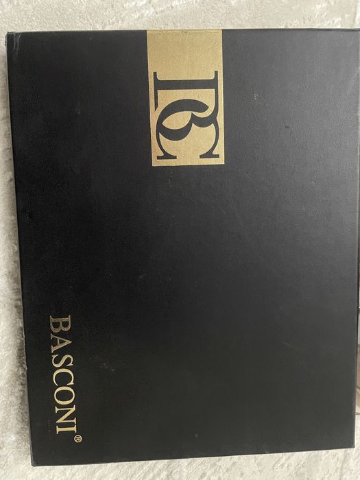 Кроссовки Basconi