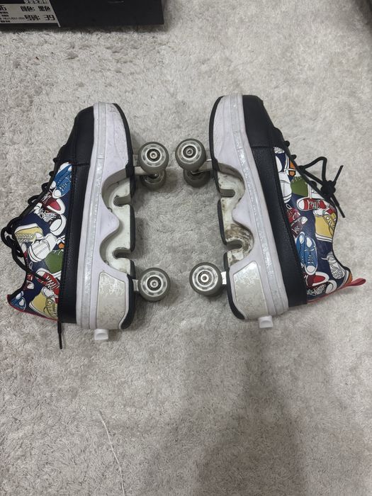 Роликовые кросовки