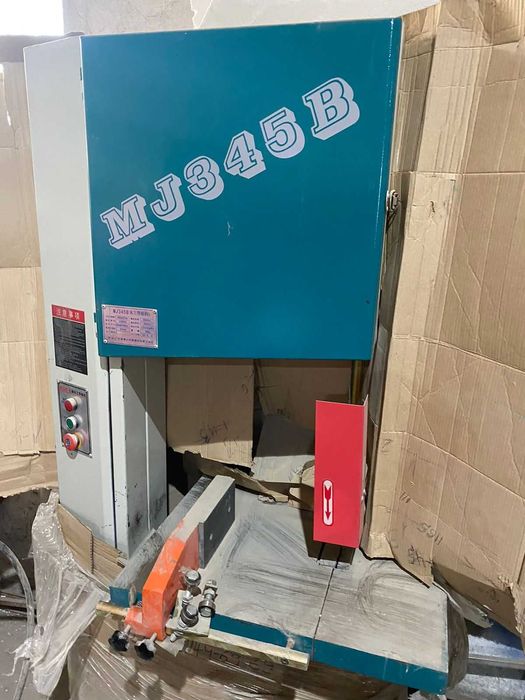 Ленточная пила JM345B.