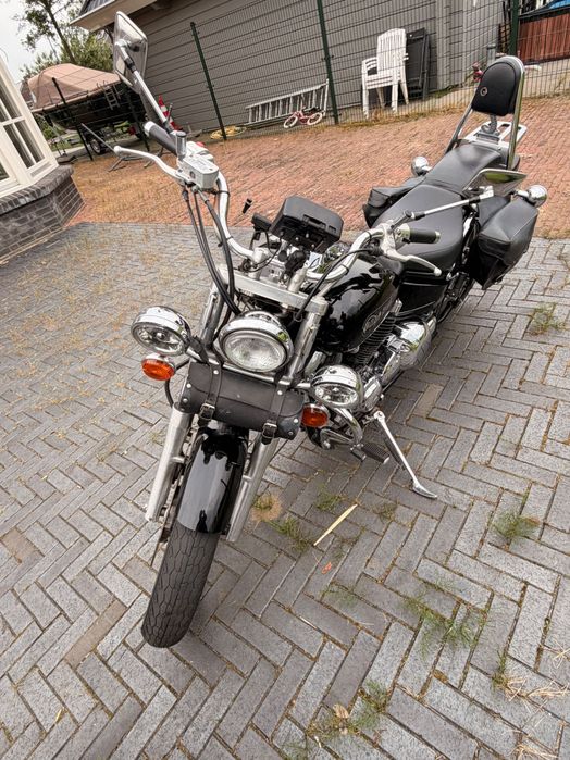 Motocicleta Yamaha Dragstar 650 - 1998 - stare foarte buna - km putini