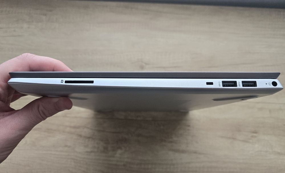 HP Pavilion 15 i7, 512GB SSD, 8GB RAM, 15.6"