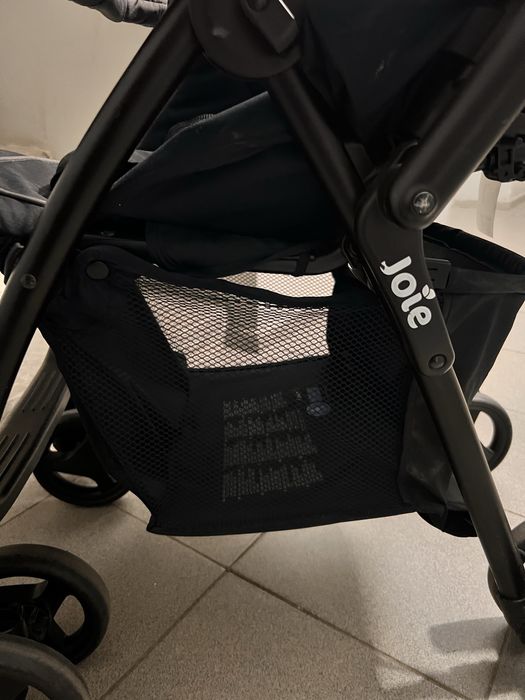 Коляска детская прогулочная