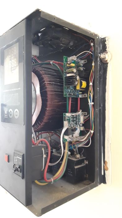 Стабилизатор сотилади