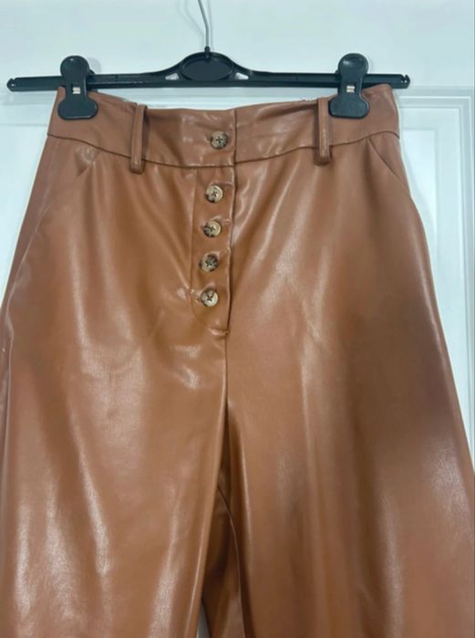 Pantalon imitatie piele Zara