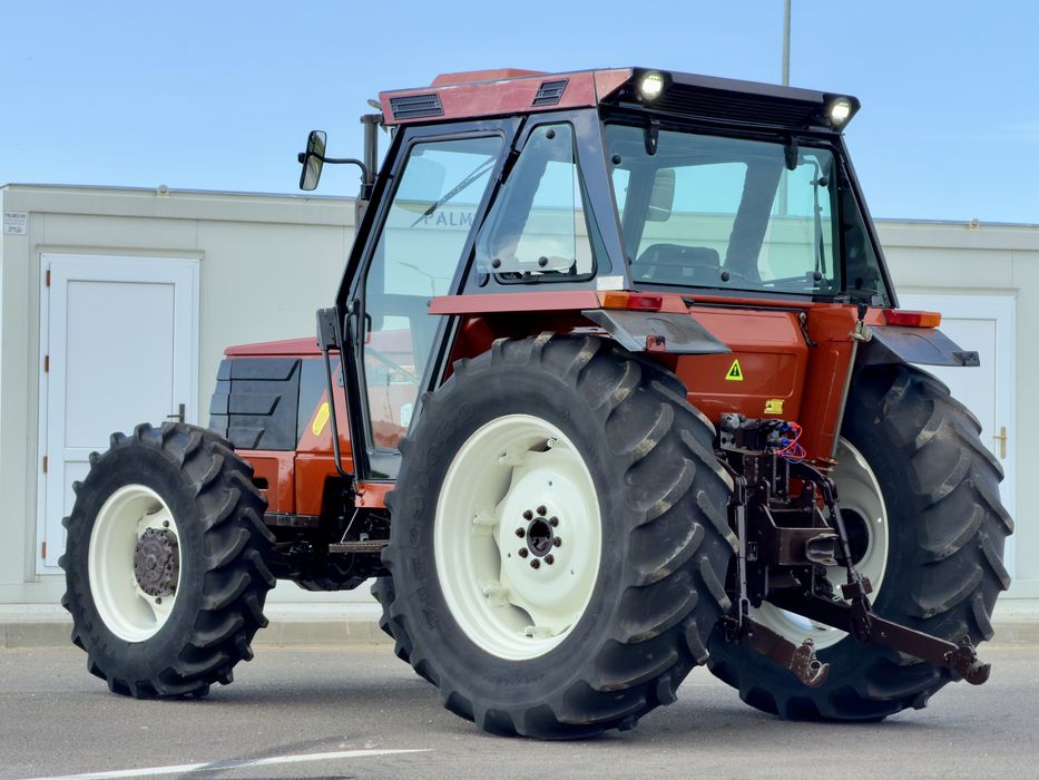 Tractor Fiat Agri 88-94 HI LO cu Aer Conditionat An 1996 Cabina SuperComfort New Holland Case Claas John Deere Fiat 70 90 Fiat 80 90 Fiat 82 94  640