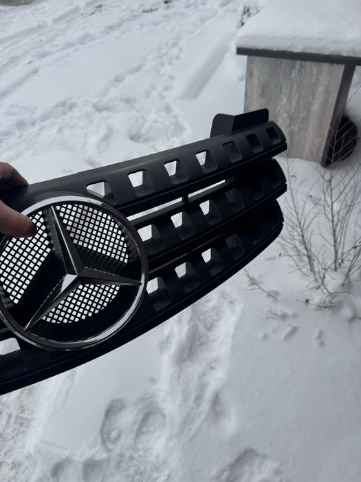 Решетка радиатора w164