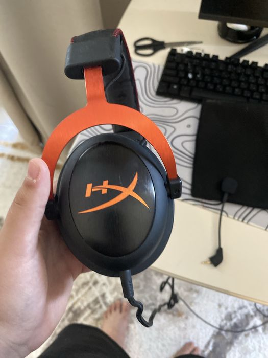 наушники Хайпер икс срочно