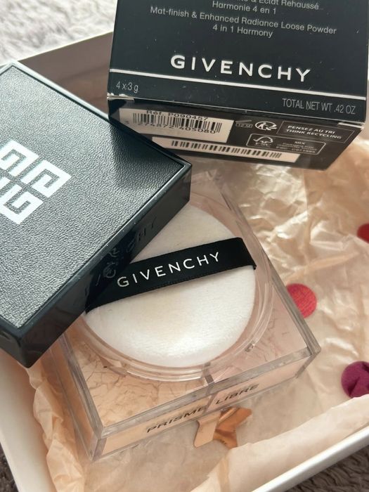 Givenchy Prisme Libre Pressed Powder