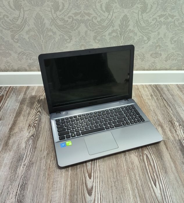 Мощный ноутбук Asus/Intel/Две видеокарты/GeForce/512 Гигабайт