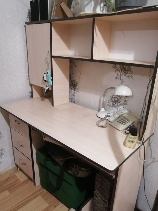 Письменный стол!!!