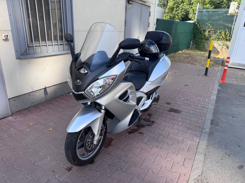 Malaguti Spidermax GT500 Maxi Scuter