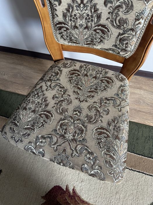 стулья для гостиной