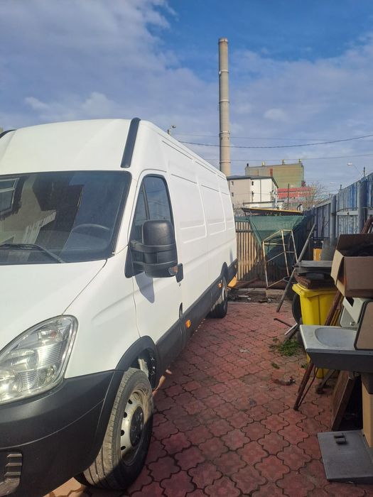 Autoultilitara Iveco Daily