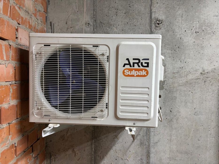 Кондиционер бу,в отличном состояние ,100%