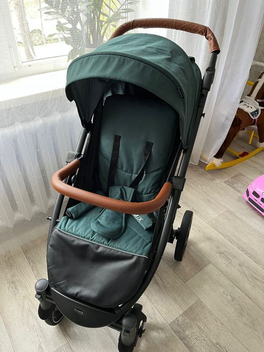 Продам коляску состояние отличное