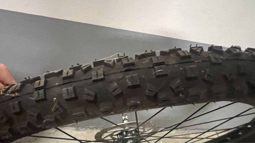 Set roti de bicicleta  26 cu anvelope schwalbe aproape noi