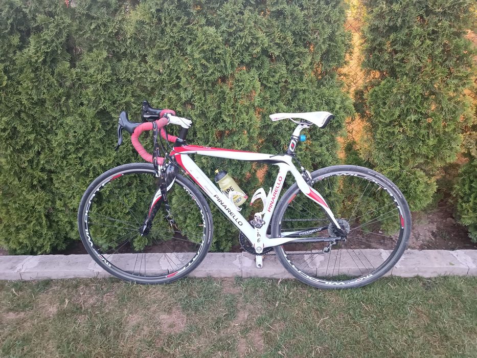 Продавам Pinarello FP2 Carbon – Campagnolo Veloce 2x10 – Mavic Cosmic
