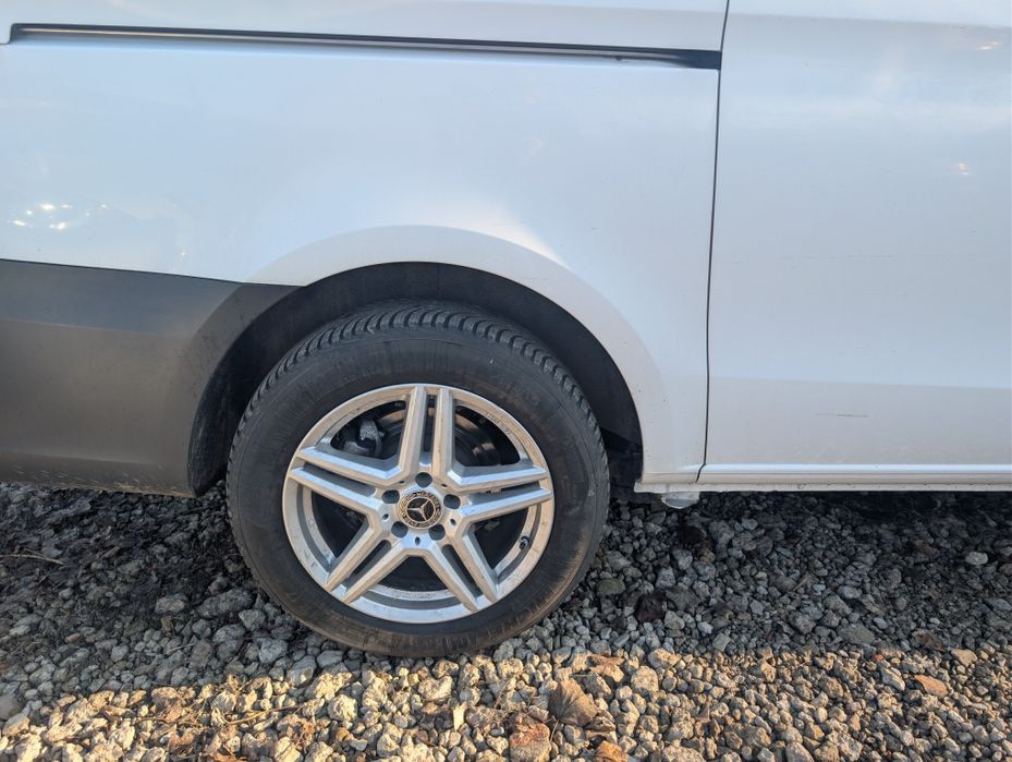 Roti Iarna 5x112R17 ET36 66.6 Anvelope 225/55 Mercedes Vito Viano