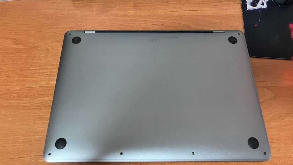 продам макбук про