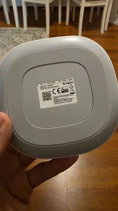 Aeotec Smart Home Hub V3 – Zigbee + Z-Wave Plus – stare foarte bună